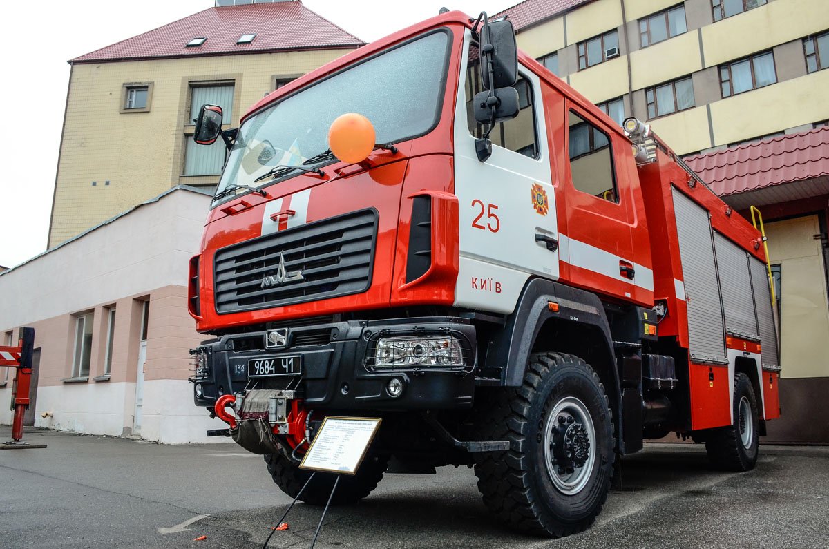 Новая пожарная машина