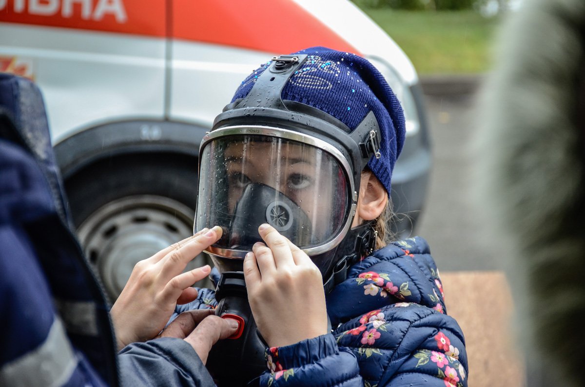 Можно было надеть и кислородную маску