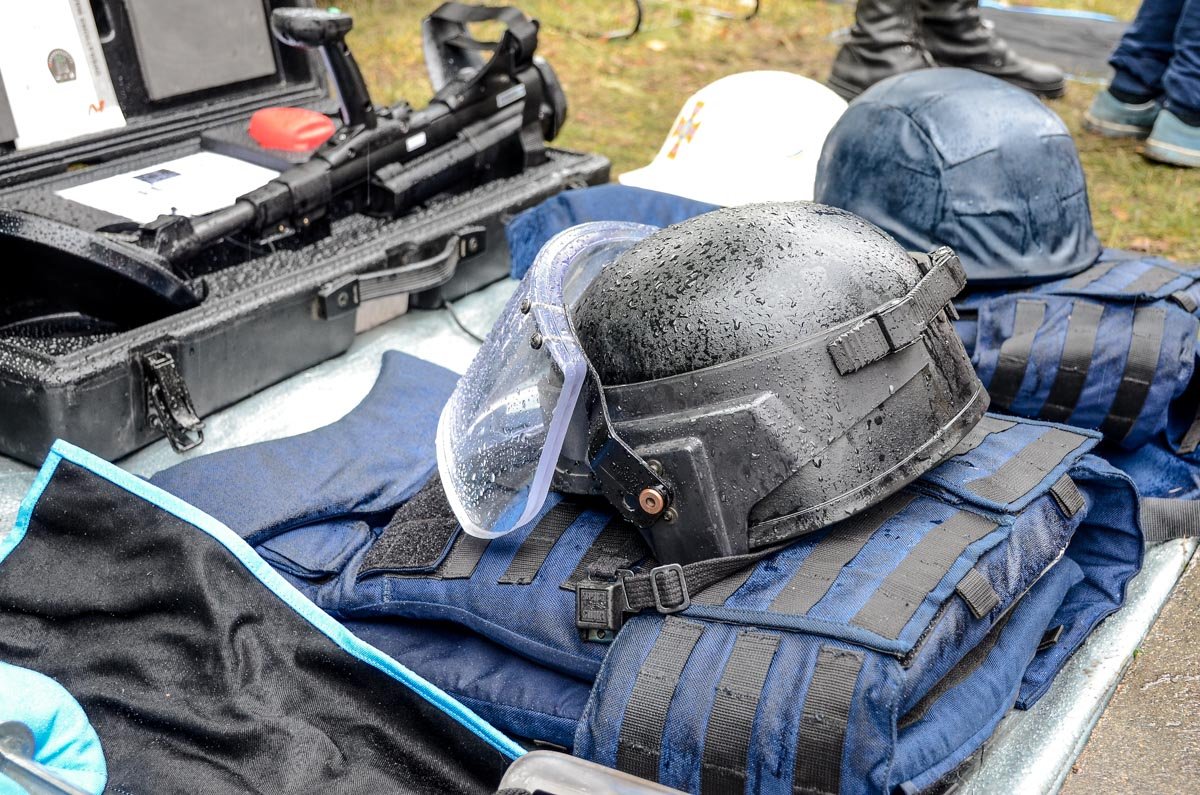 В Киеве малышей обучали тушить пожары и делать массаж сердца 17