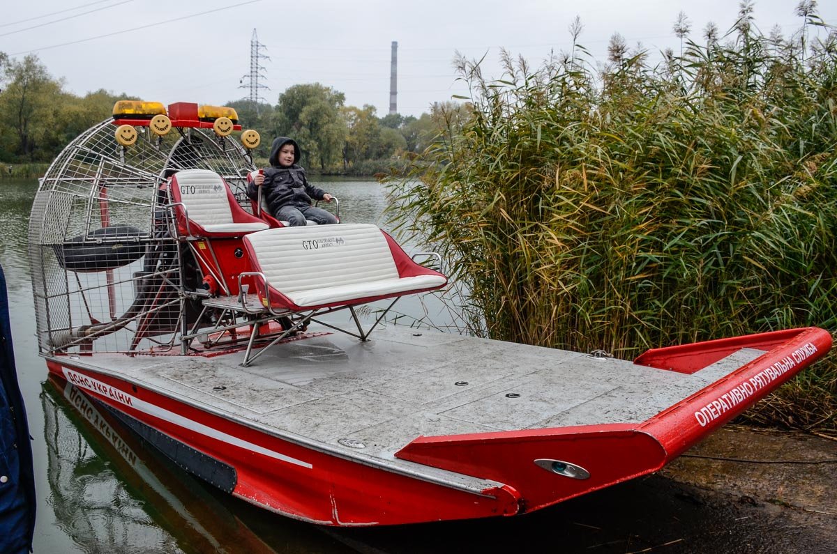 Траспорт спасателей на воде