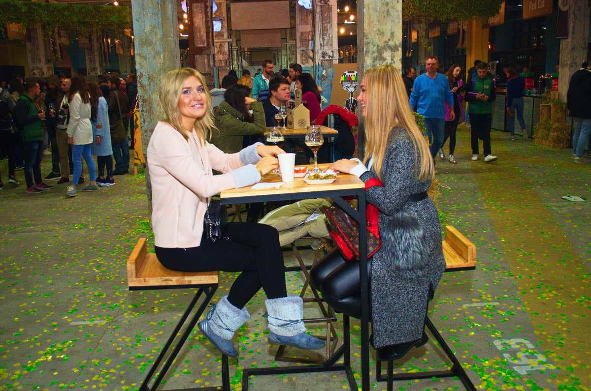 На «Kyiv Beer Fest» пришли целыми компаниями