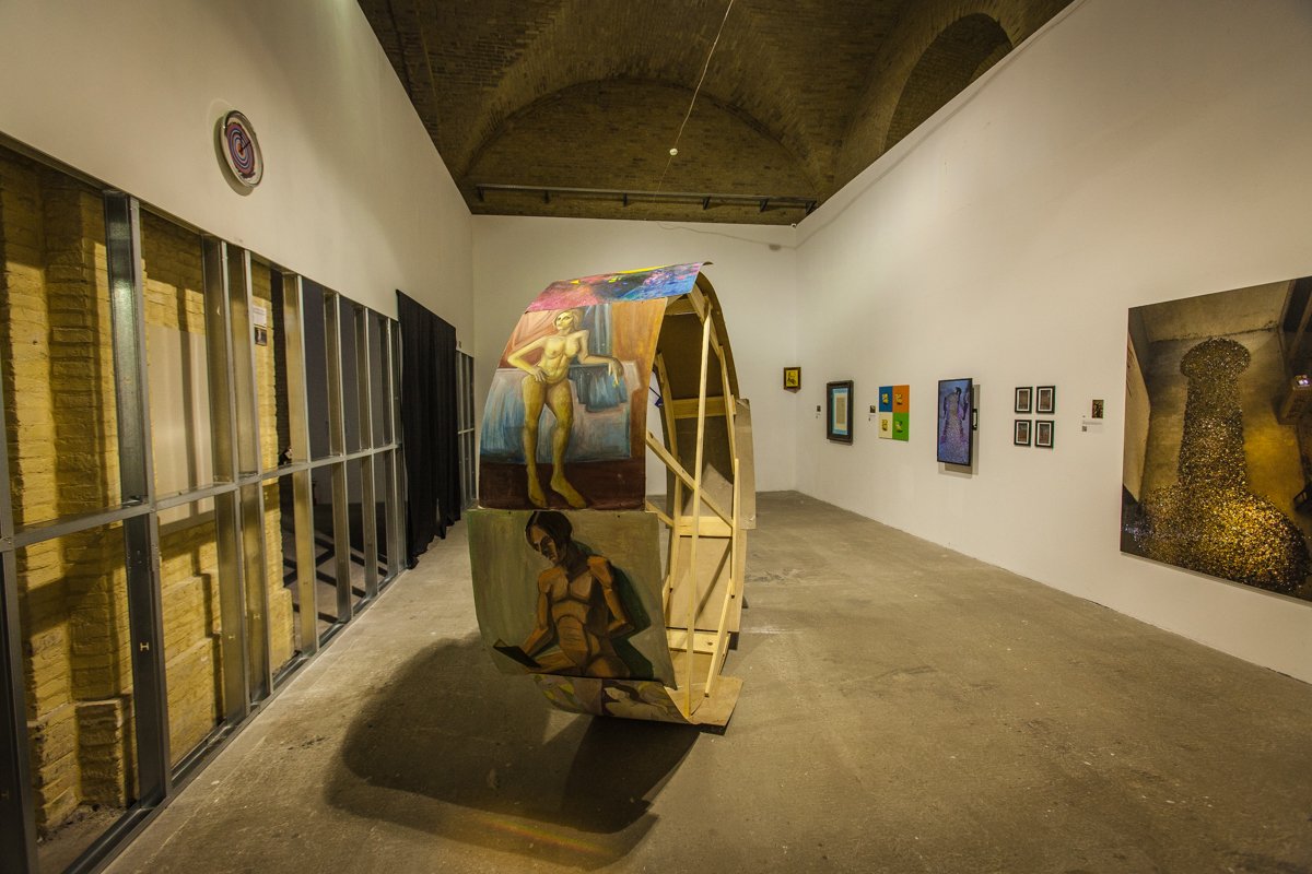 «Сегодня, так и не наступило»: в Киеве проходит фестиваль современного искусства 21