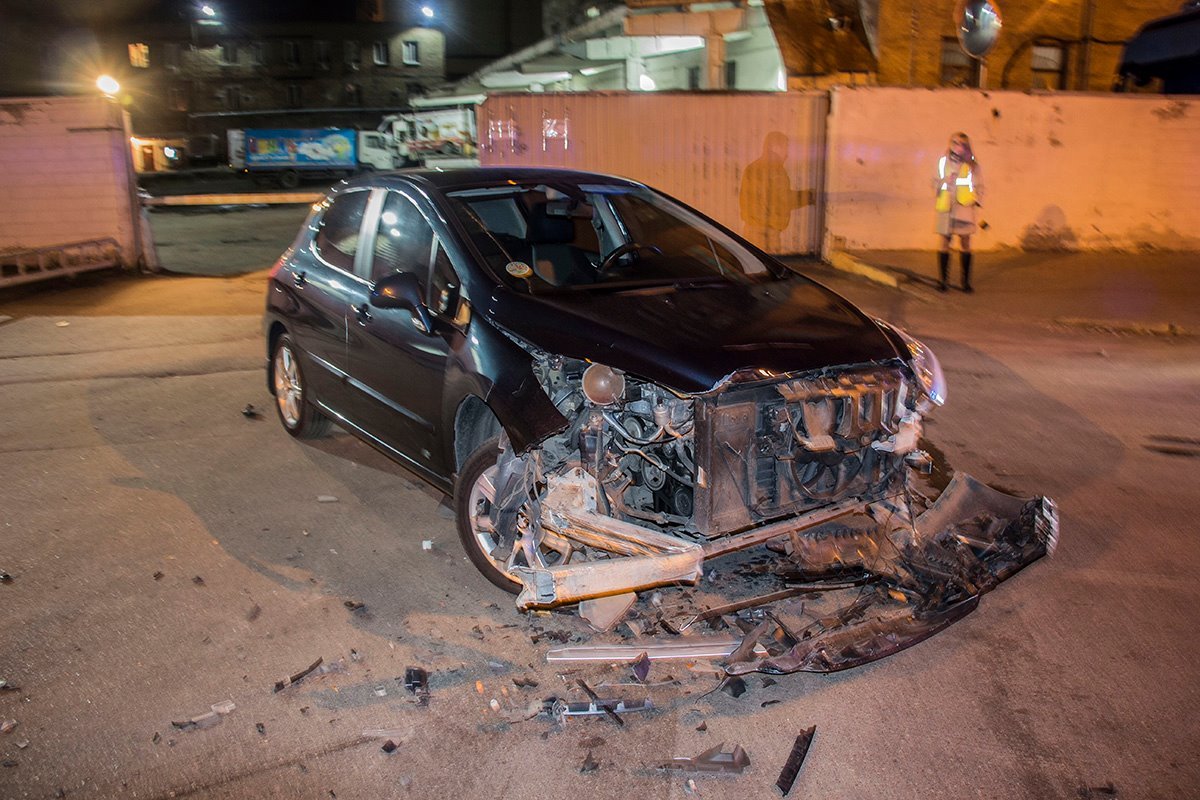 Водитель выезжала из двора Хладкомбината