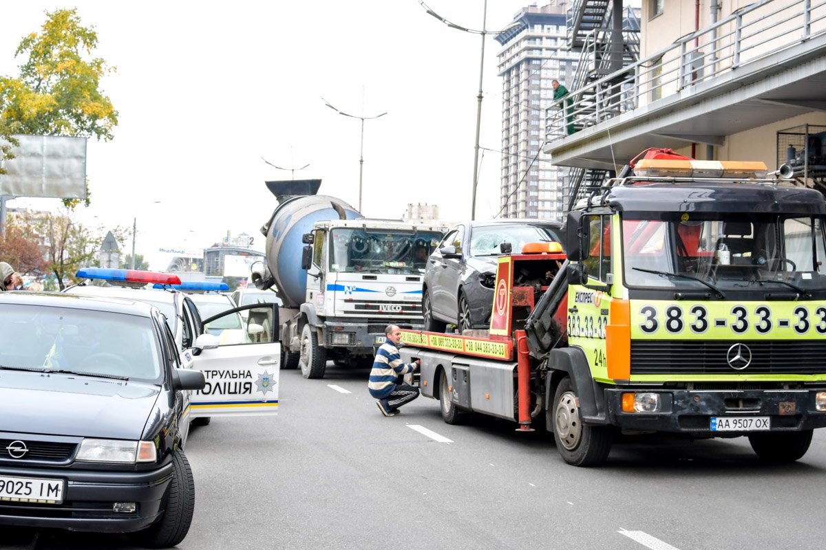 Авария случилась в 5 метрах от пешеходного перехода