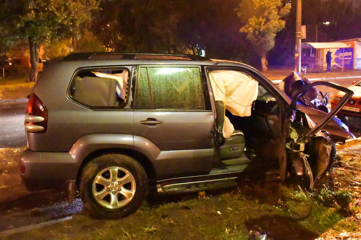 Так выглядит Toyota после столкновения