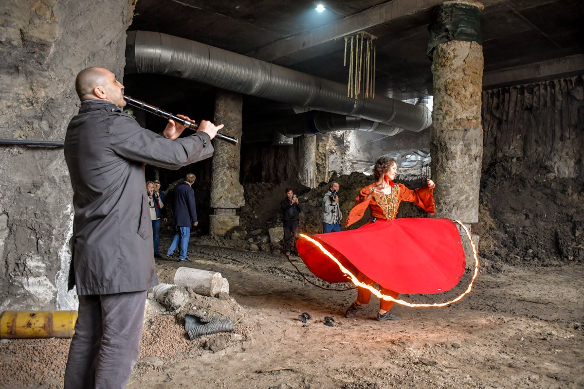 Артисты против уничтожения истории