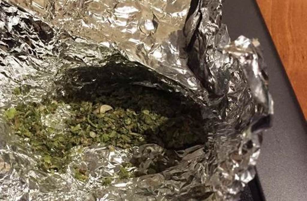 Также были изъяты наркотические вещества