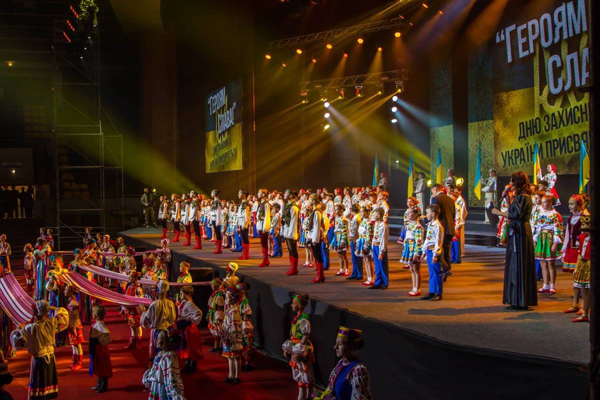 На концерте выступили детские танцевальные коллективы