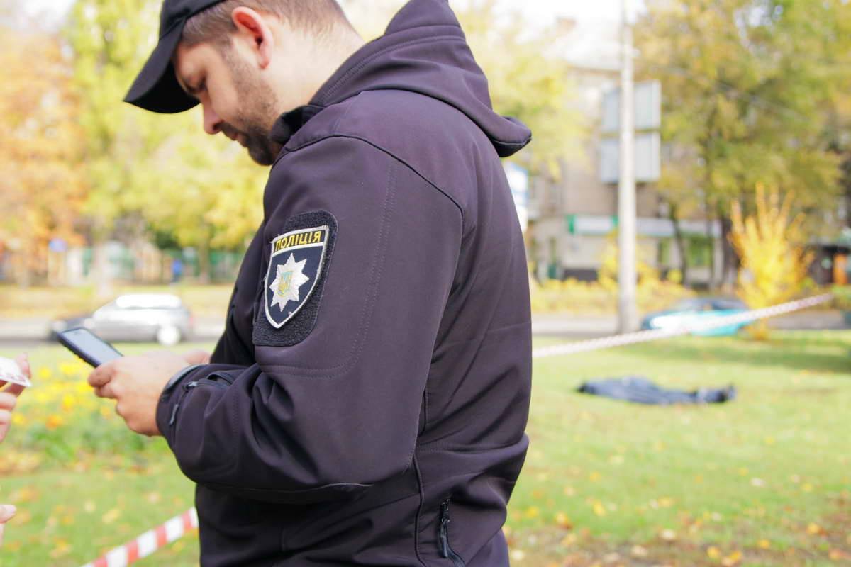 Полиция, прибывшая к месту происшествия