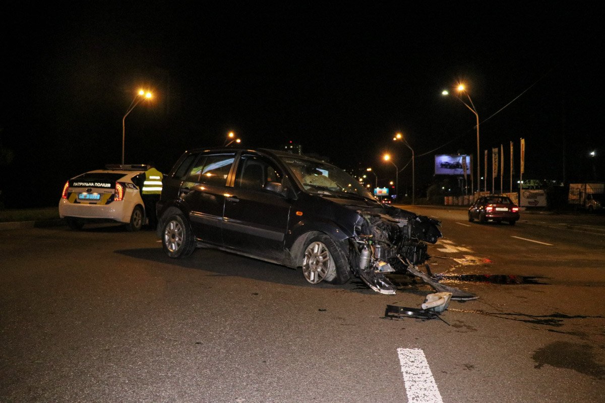 Автомобиль Ford Fusion полностью разбит