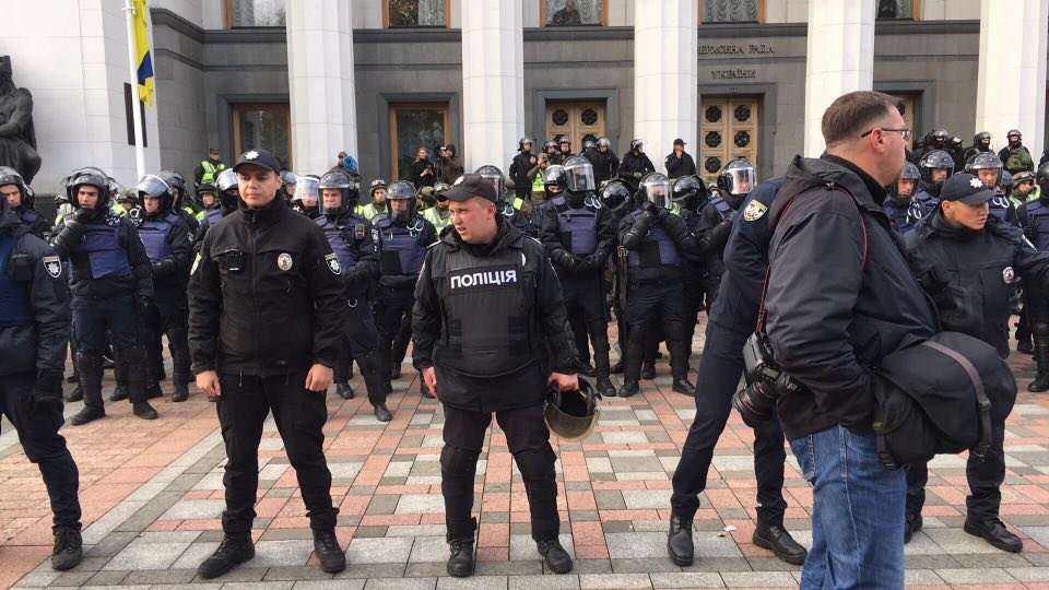 Полиция готова к обороне