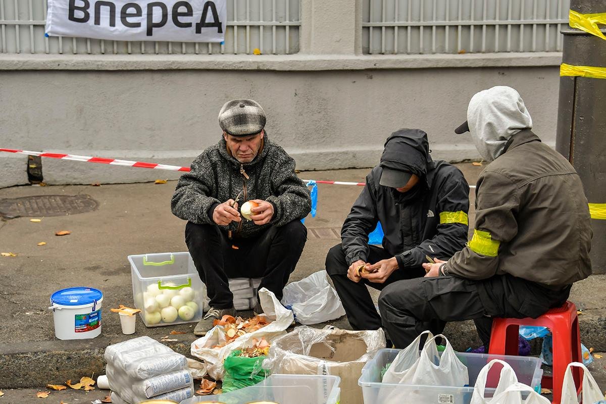 Для палаточного лагеря готовят всеми силами