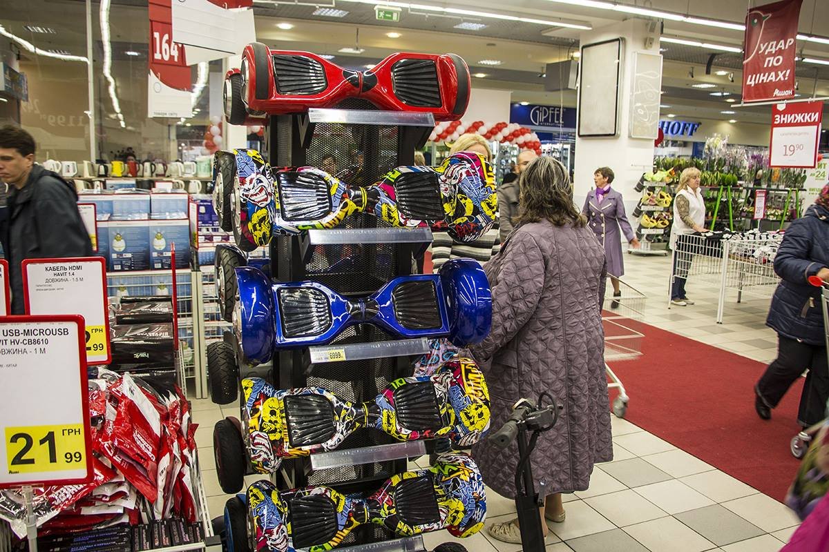 Гироборды можно купить здесь от 7000 гривен