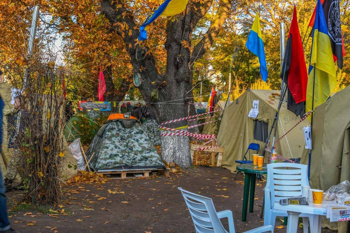 Палаточный городок под Верховной Радой Палаточный городок под Верховной Радой
