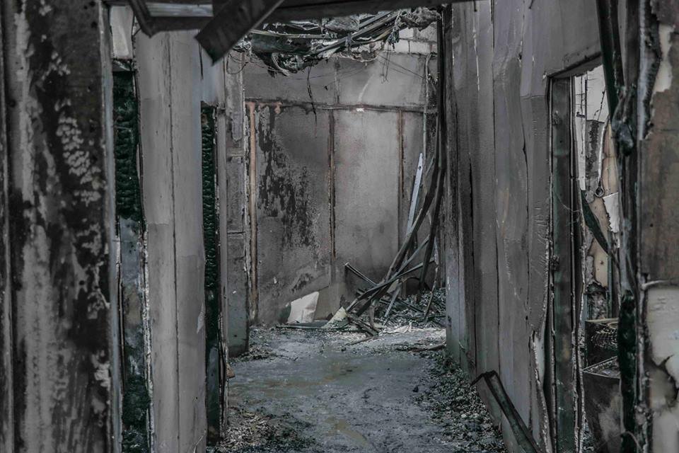 На третьем этаже сгорели все вещи