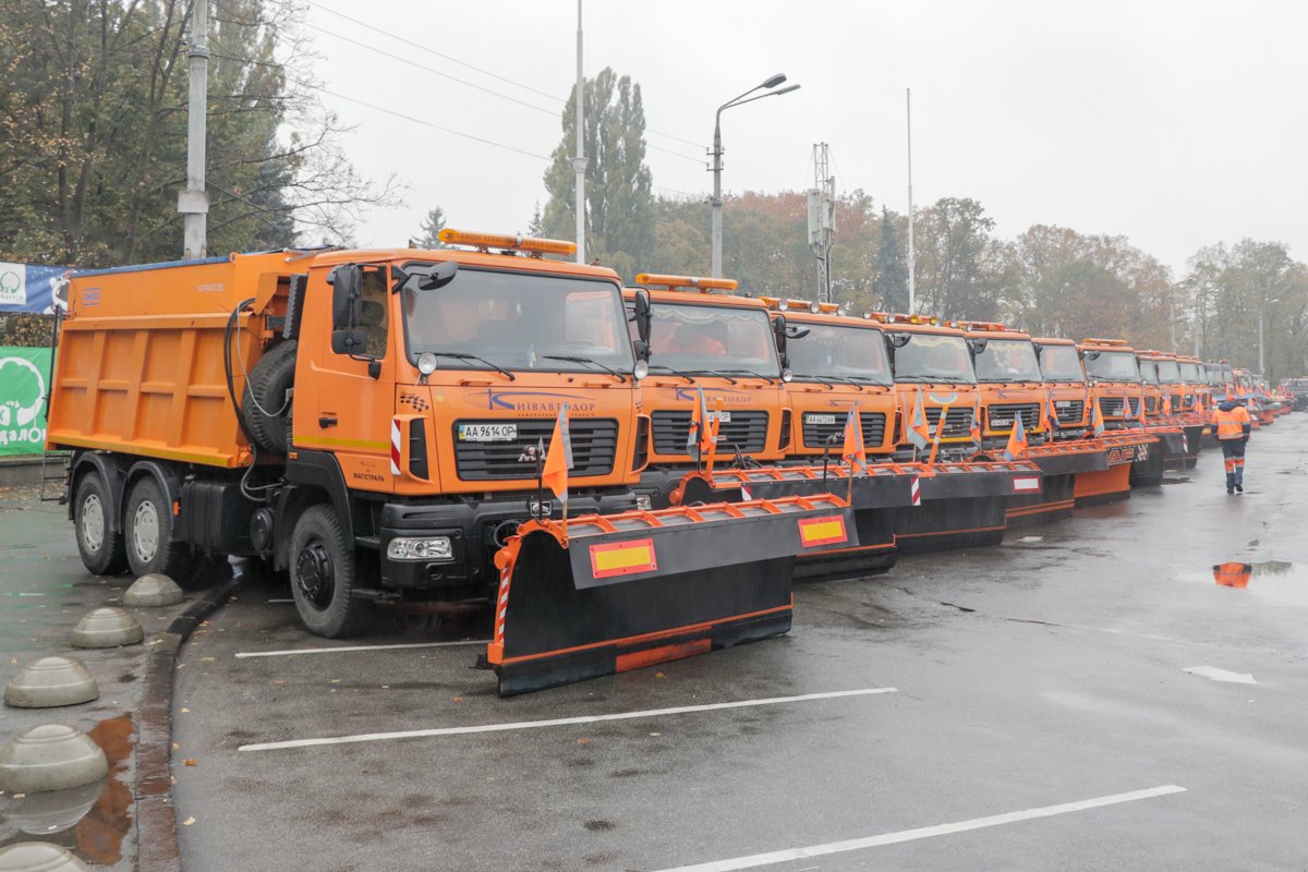 Выставка состоялась у входа в ВДНХ