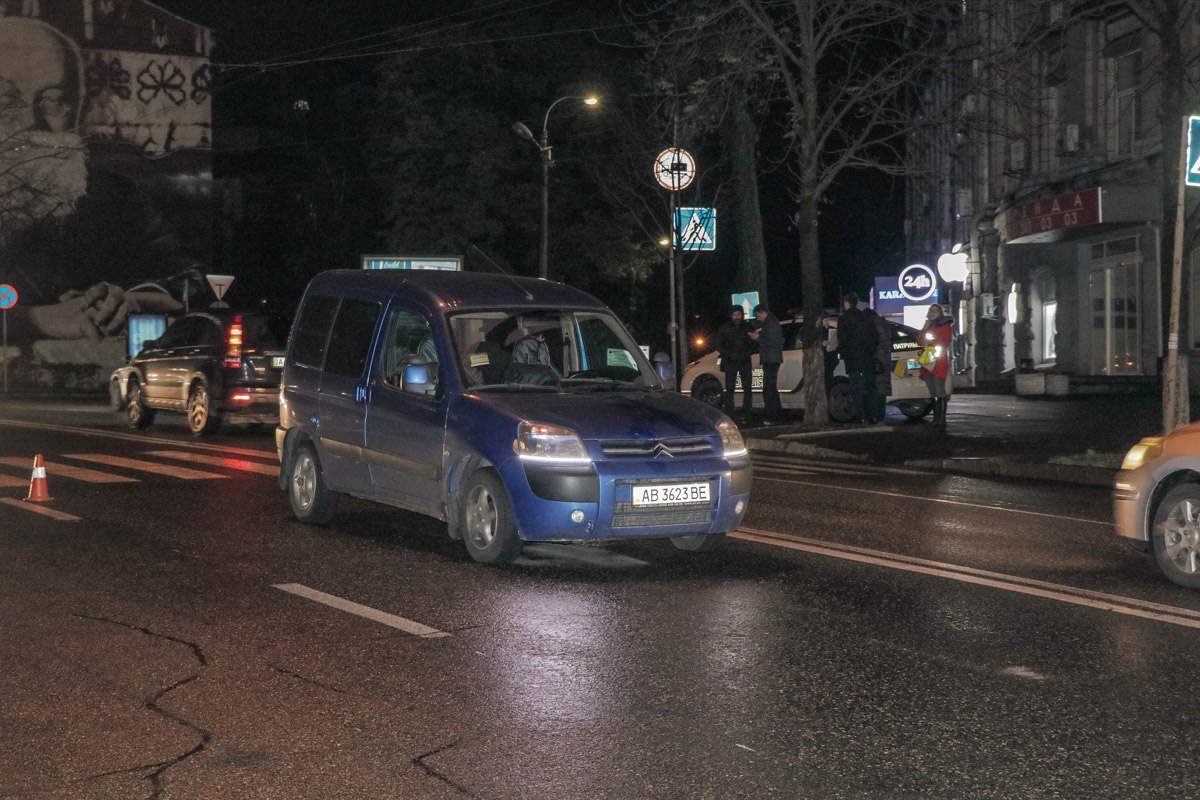 Авария произошла недалеко от кинотеатра «Киевская Русь»