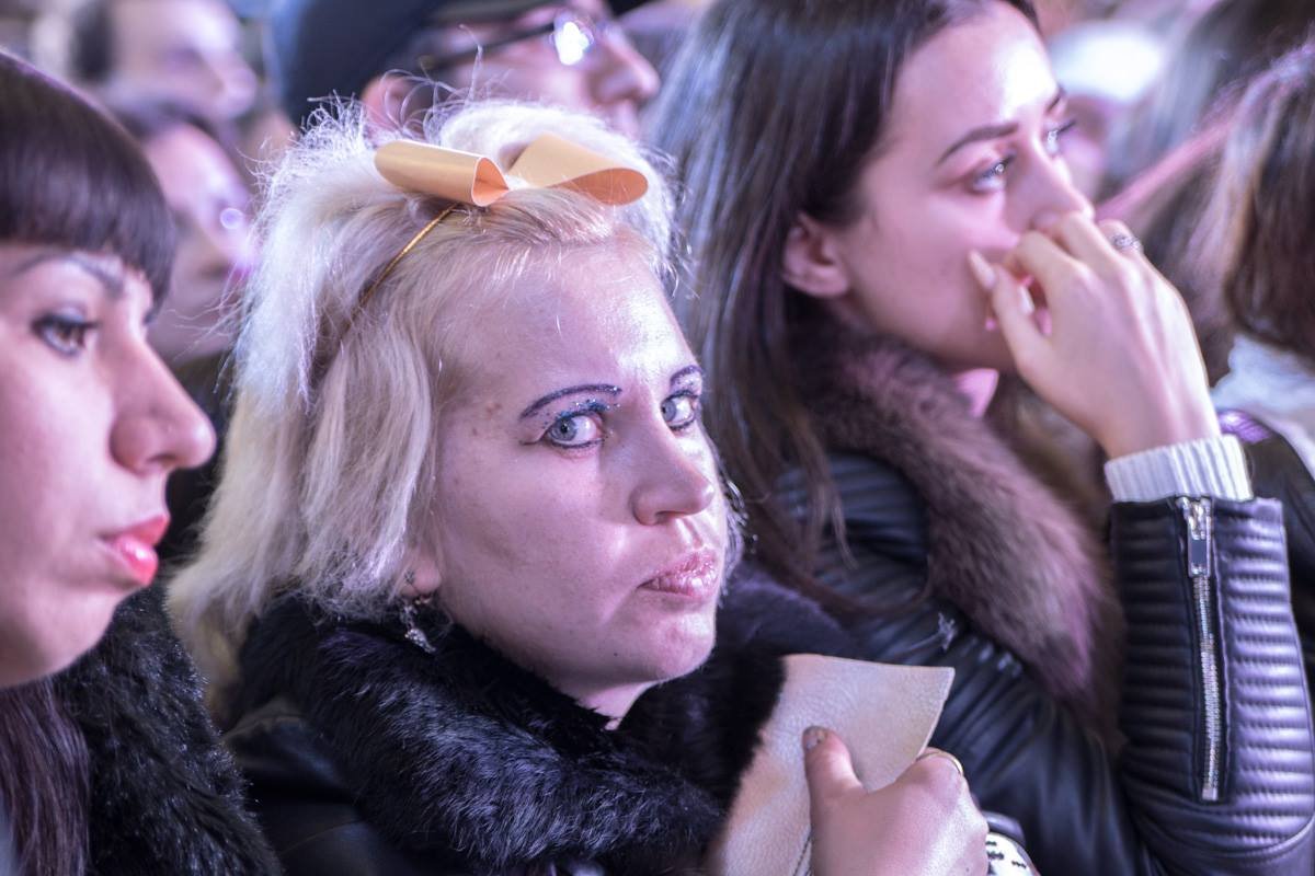 На комиков смотрели несколько тысяч зрителей