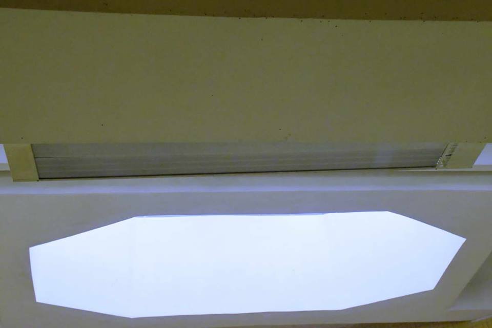 Обогреватели в павильоне гориллы Тонни