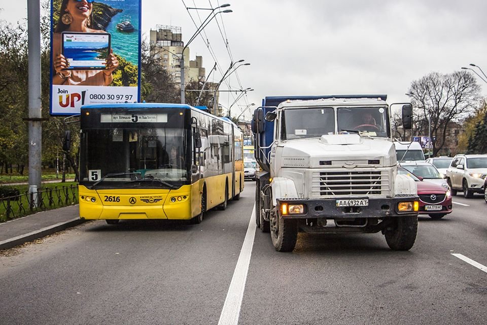 Движение троллейбусов было парализовано Движение троллейбусов было парализовано