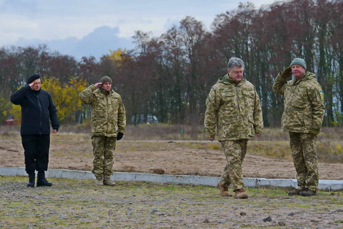 Украинский Президент остался доволен украинской артиллерией