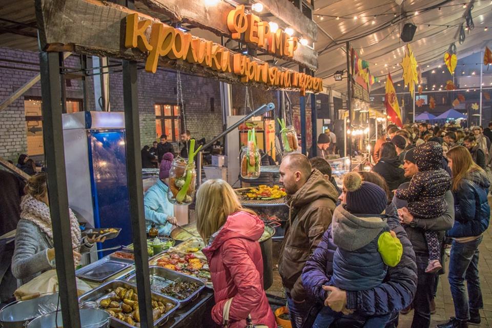 В Киеве прошло закрытие Фестиваля уличной еды В Киеве прошло закрытие Фестиваля уличной еды