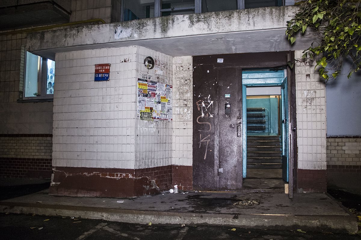 В квартире также обнаружили тело 81-летней женщины, но она уже была мертва до взрыва В квартире также обнаружили тело 81-летней женщины, но она уже была мертва до взрыва