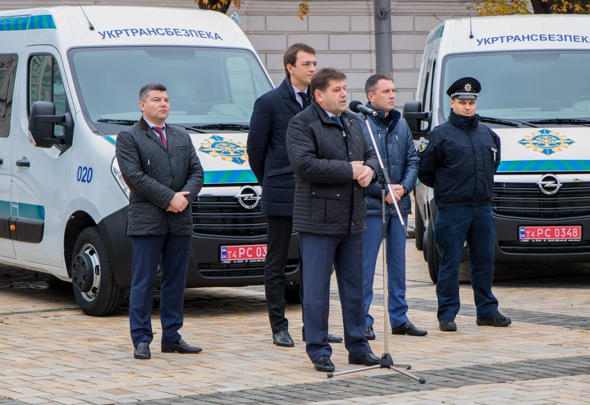 Кистиону не понравилось, что инспектора не могут задерживать фуры в случае нарушений режима работы и отдыха Кистиону не понравилось, что инспектора не могут задерживать фуры в случае нарушений режима работы и отдыха