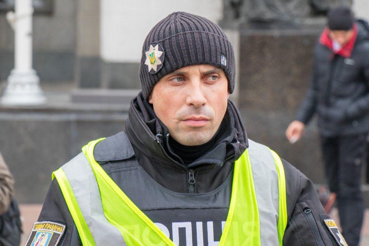 Полиция наблюдала за происходящим на митинге