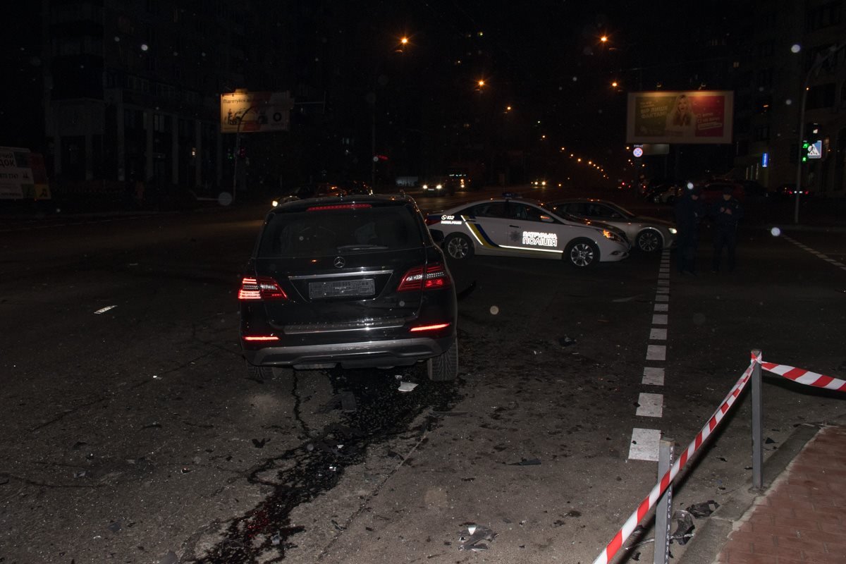 Полиция огородила место аварии