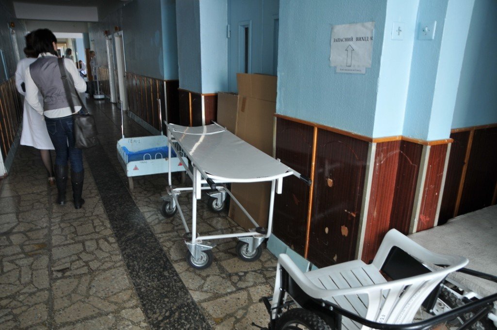 Последний раз ремонт в гематологическом отделении больницы проводился в 60-х годах прошлого века Последний раз ремонт в гематологическом отделении больницы проводился в 60-х годах прошлого века