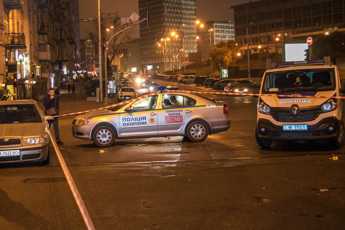 Напали на чиновника в центре Киева Напали на чиновника в центре Киева