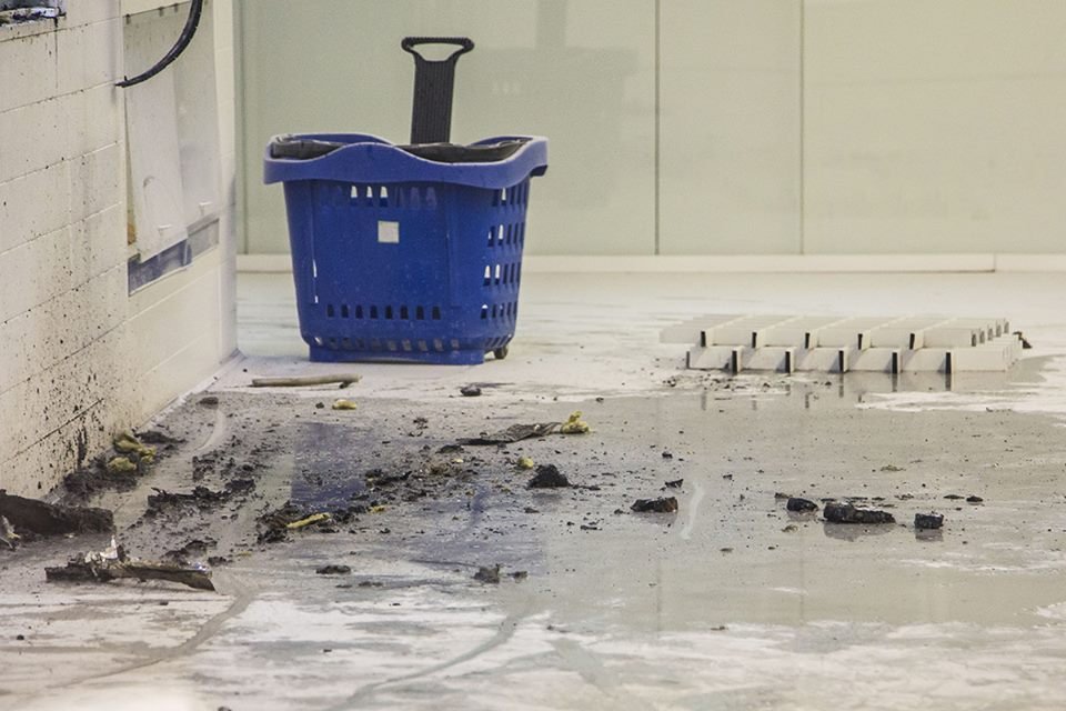 Пожар произошел около 17:00