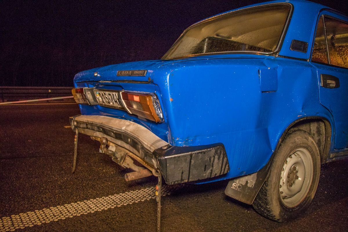 Водитель Жигулей хотел дотянуть до заправки Audi