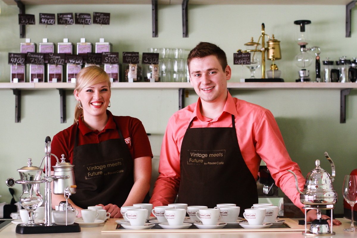 Согреться вином с корицей и медом: где в Киеве делают самый вкусный глинтвейн 4