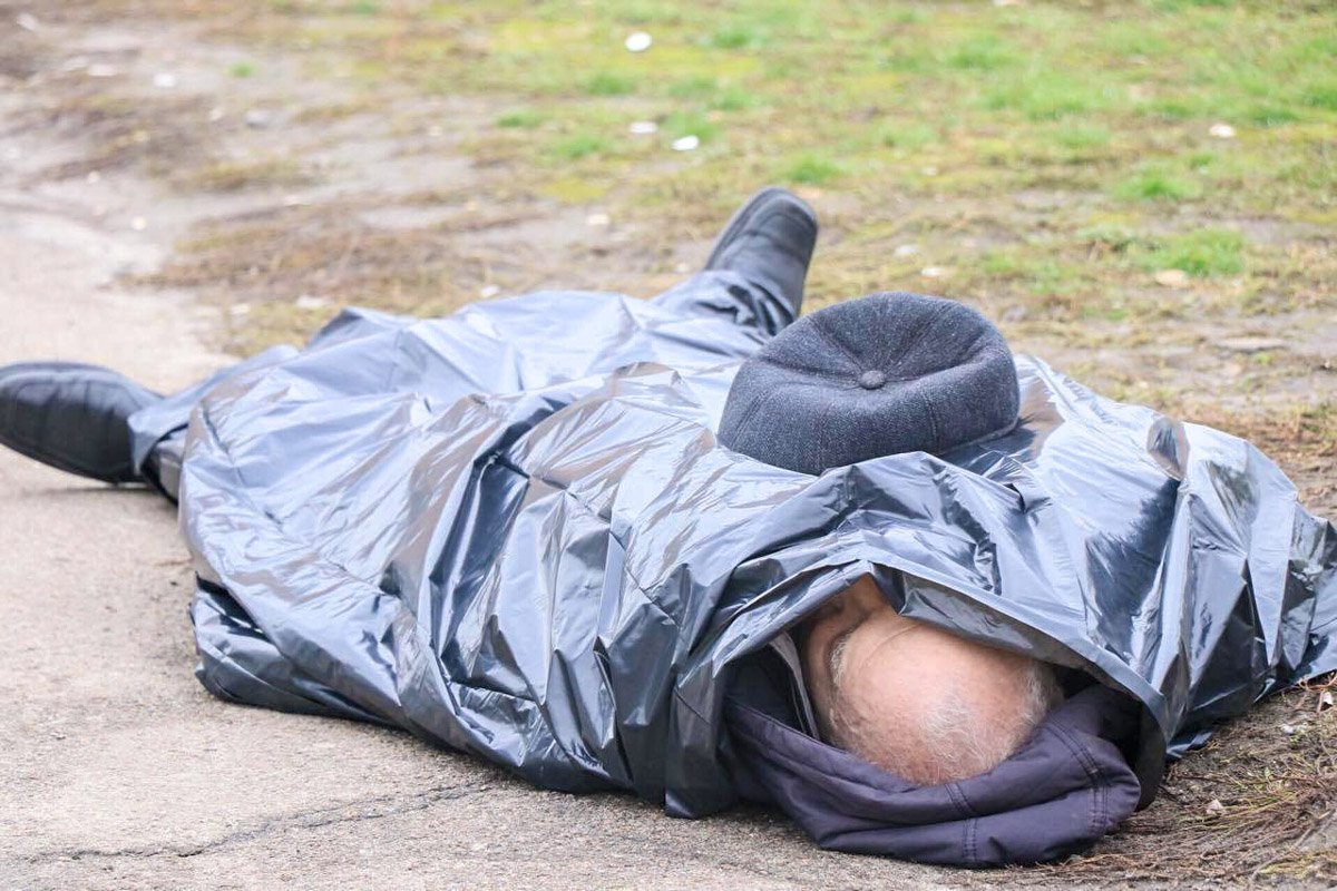 К месту трагедии приехала дочь умершего