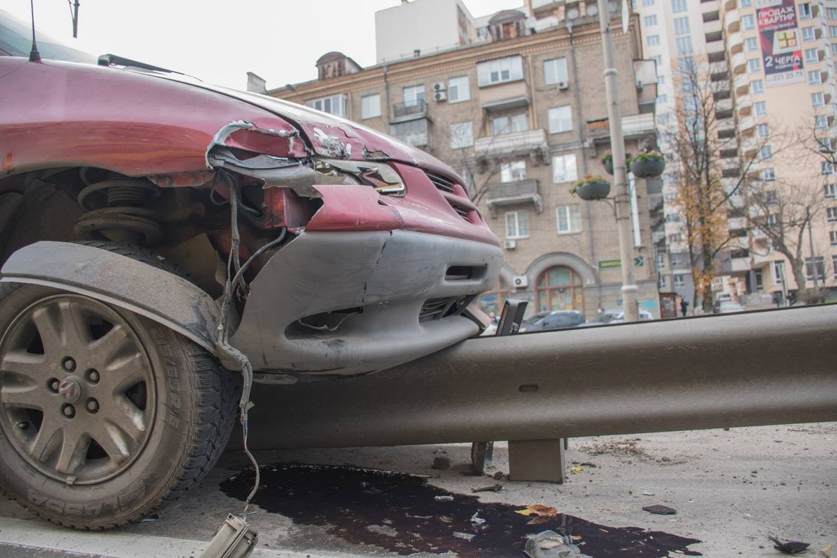 83-летнего дедушку забрала скорая 