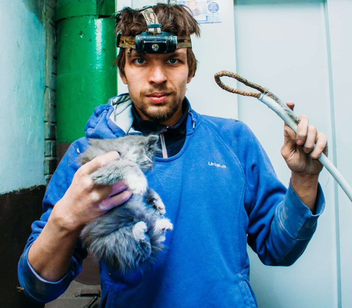 Котейка и его спасатель Котейка и его спасатель