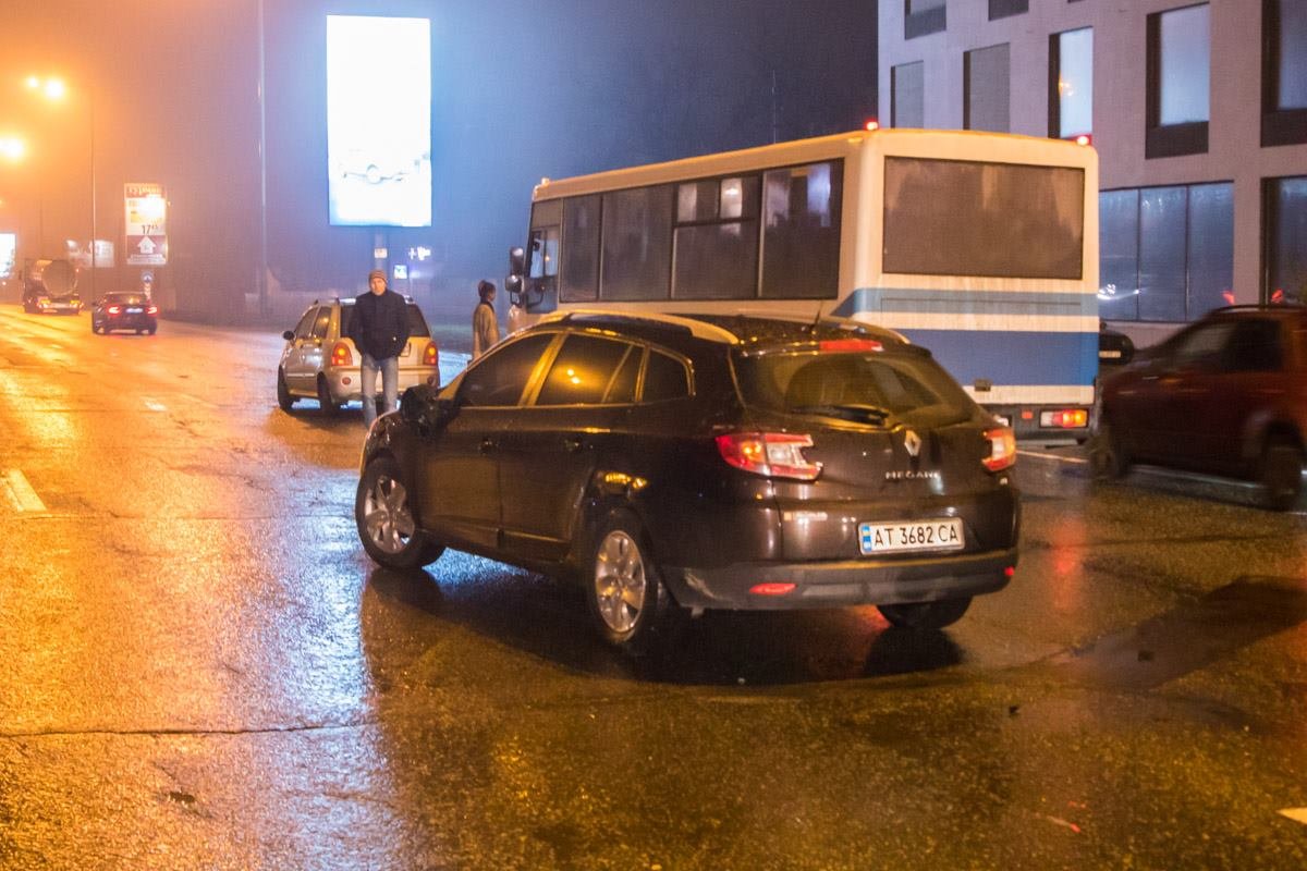 По предварительным данным именно Renault Megane стал виновником ДТП По предварительным данным именно Renault Megane стал виновником ДТП