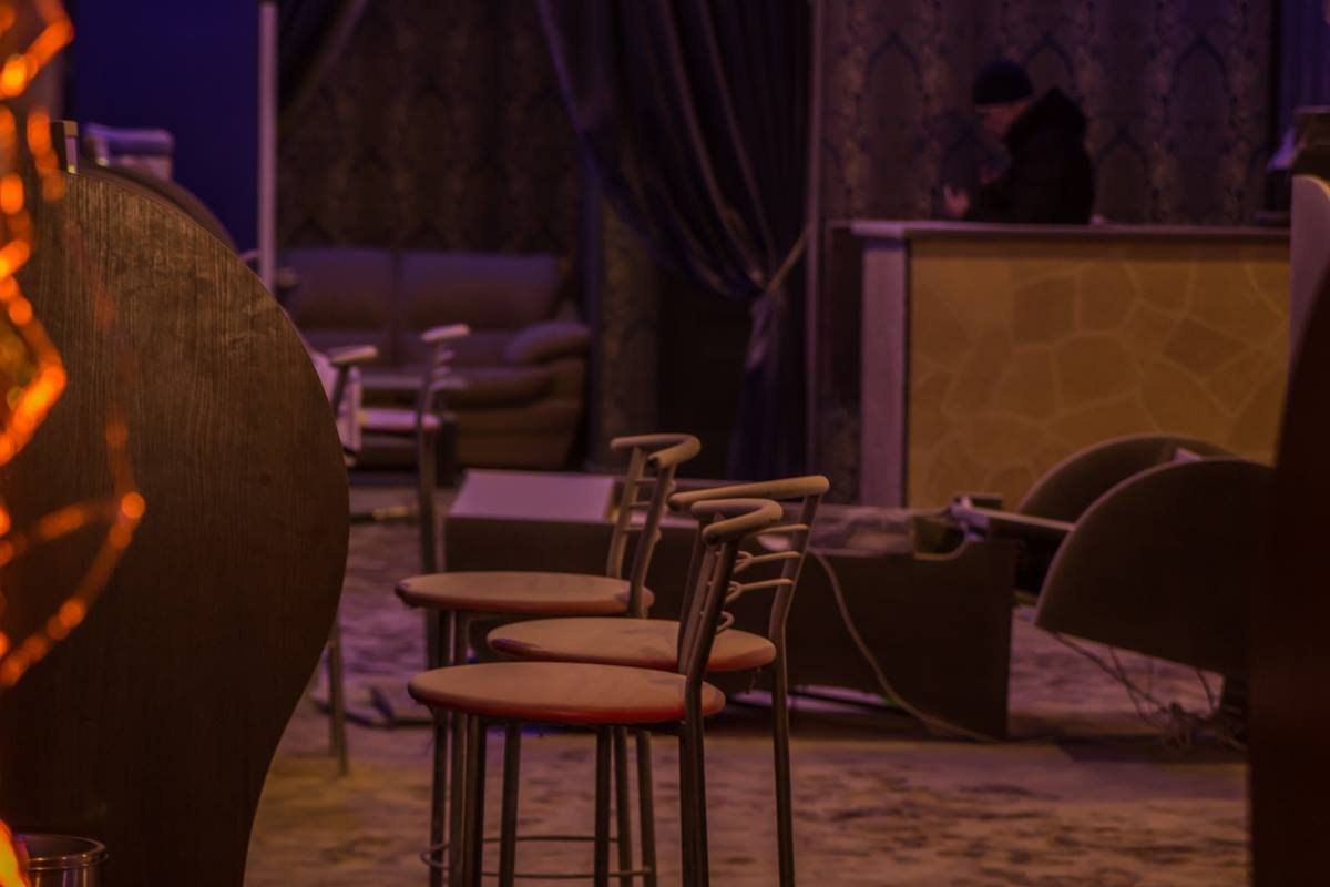 Пока неизвестно были ли во время погрома в здании люди Пока неизвестно были ли во время погрома в здании люди