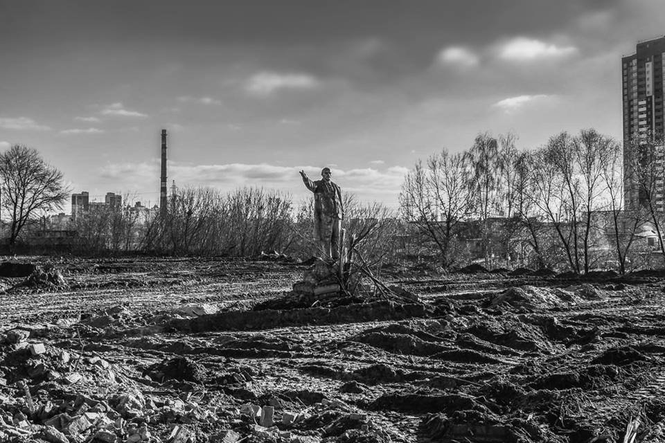 Последний уцелевший памятник Ленину находится на Минском массиве Последний уцелевший памятник Ленину находится на Минском массиве