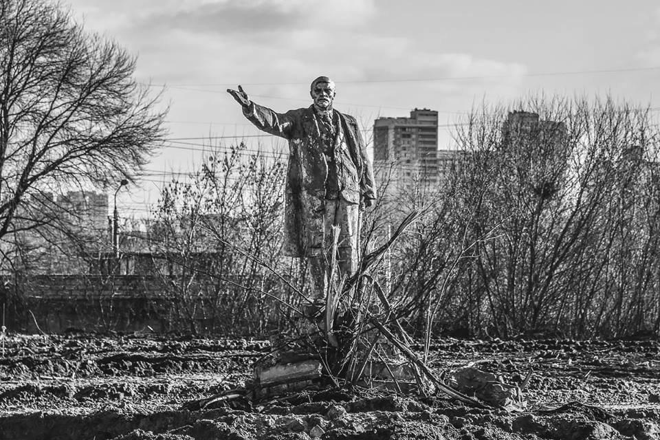 Ленин находится на территории бывшего тепличного хозяйства Ленин находится на территории бывшего тепличного хозяйства