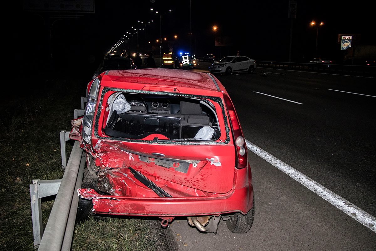 Ford заглох посреди дороги