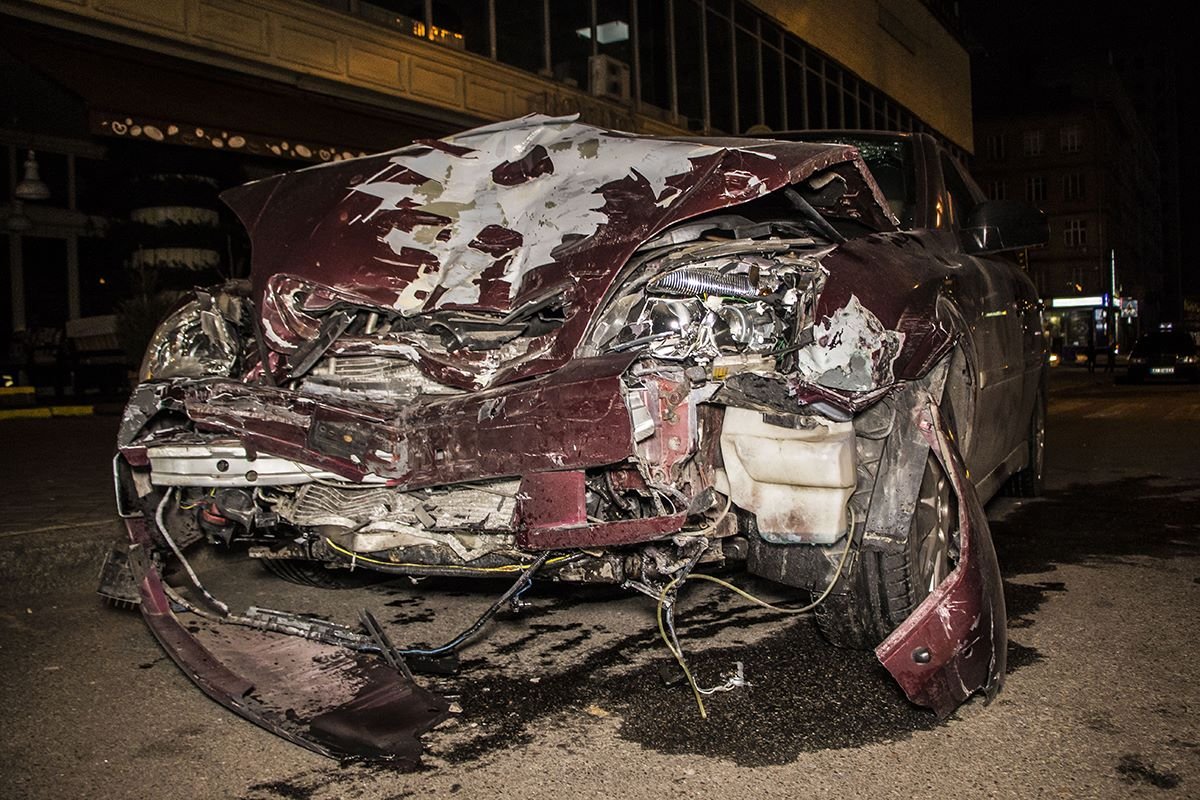 Скорее всего, жидкость вытекла из радиатора 