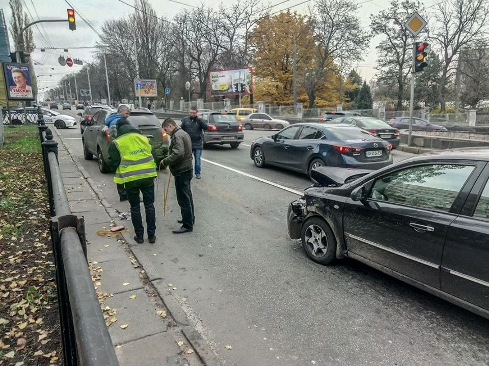 Двойное ДТП произошло на бульваре Тараса Шевченко