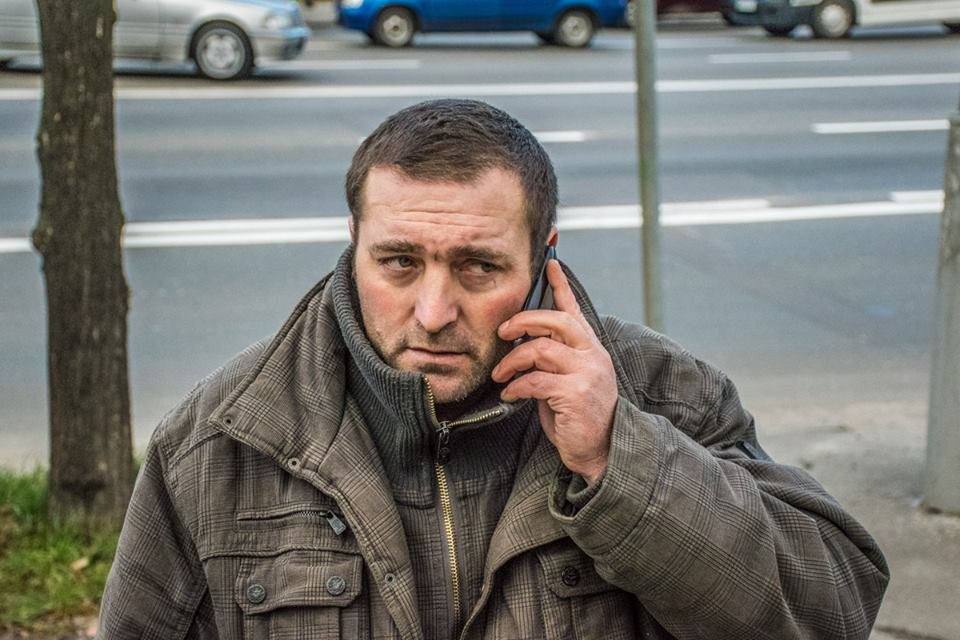 Водитель грузового авто Ford уверяет, что несколько дней назад проходит тех осмотр своей машины 