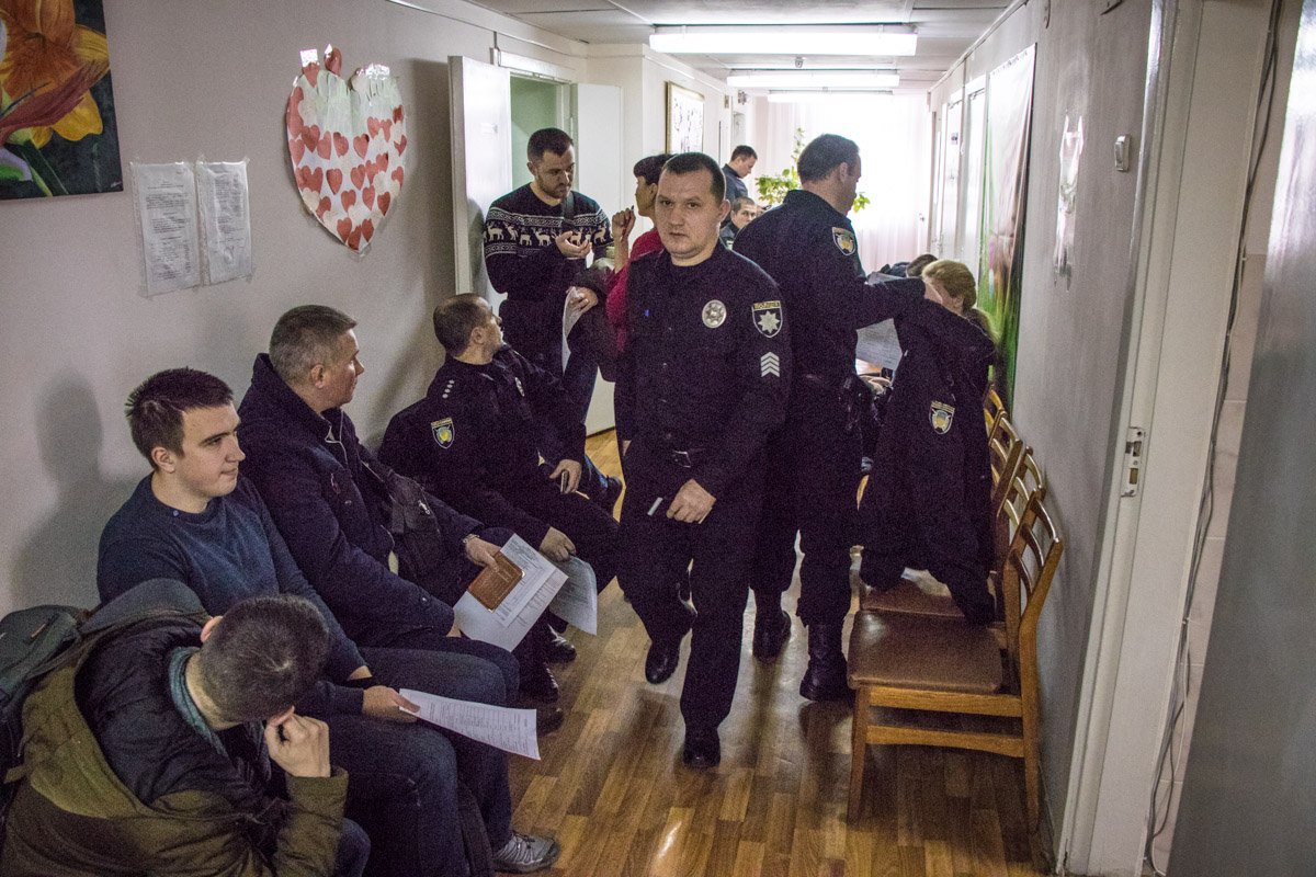 В акции приняли участие 21 полицейский 