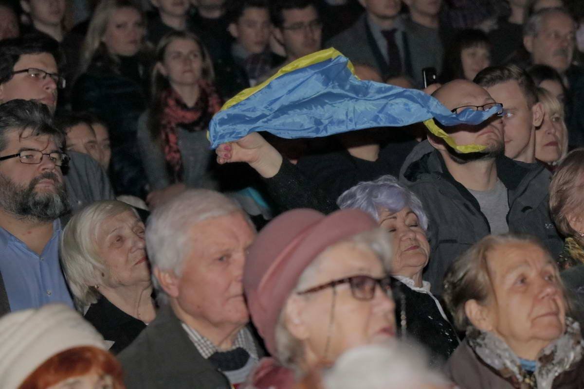 Уровень патриотизма в зале зашкаливал 