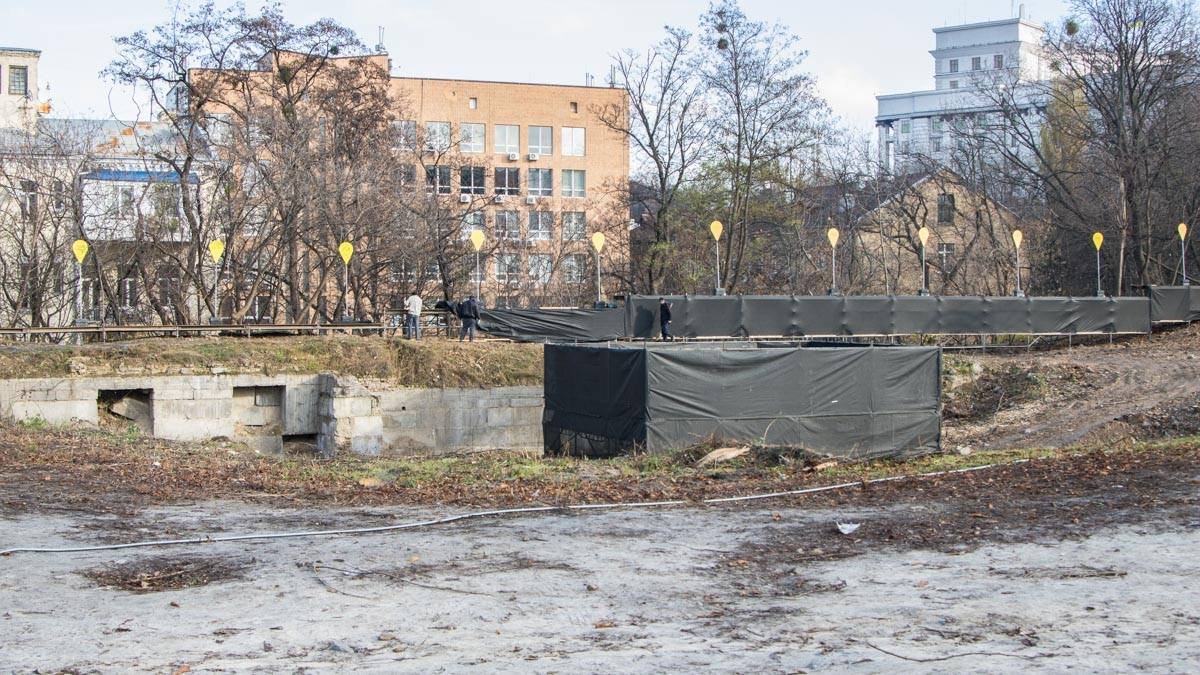 Площадь мемориального комплекса составил 3 гектара Площадь мемориального комплекса составил 3 гектара