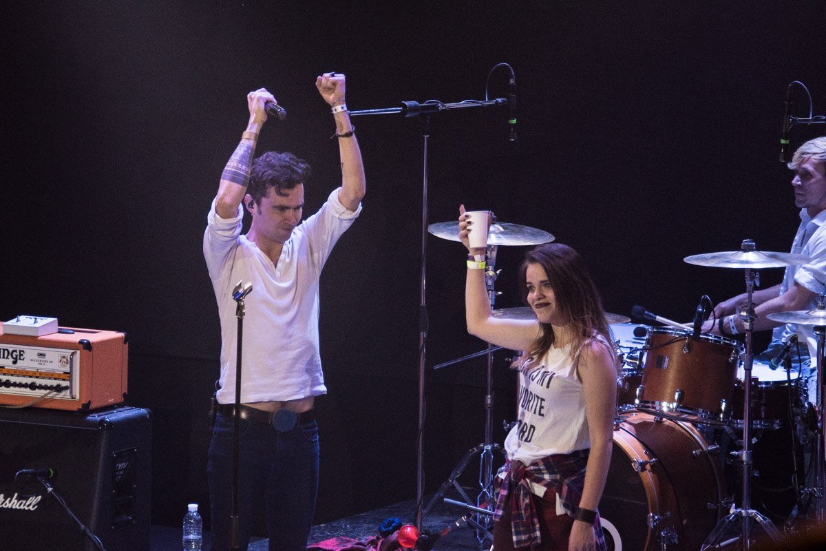 Справиться с задачей девушке помог Павел Вареница